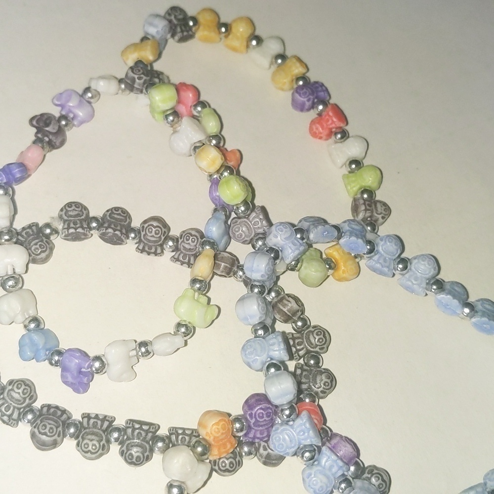 Lot of 8 bracelets. Monkey/beaded - Picture 3 of 3